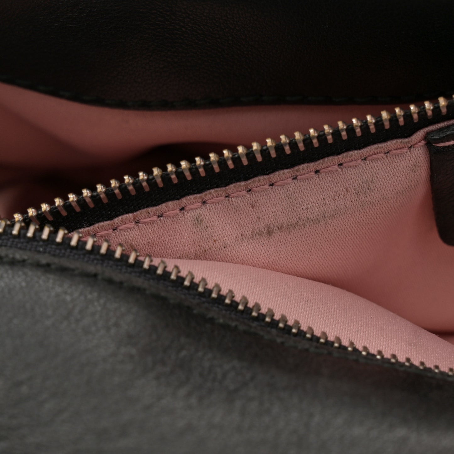 Shiny Canvas Quilted Gelly Bag Black