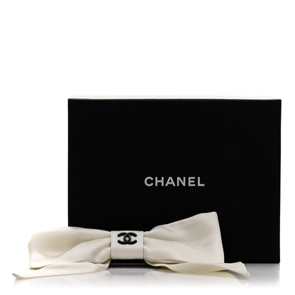 Chanel Silk Bow CC Hair Clip White Black 5 of 5