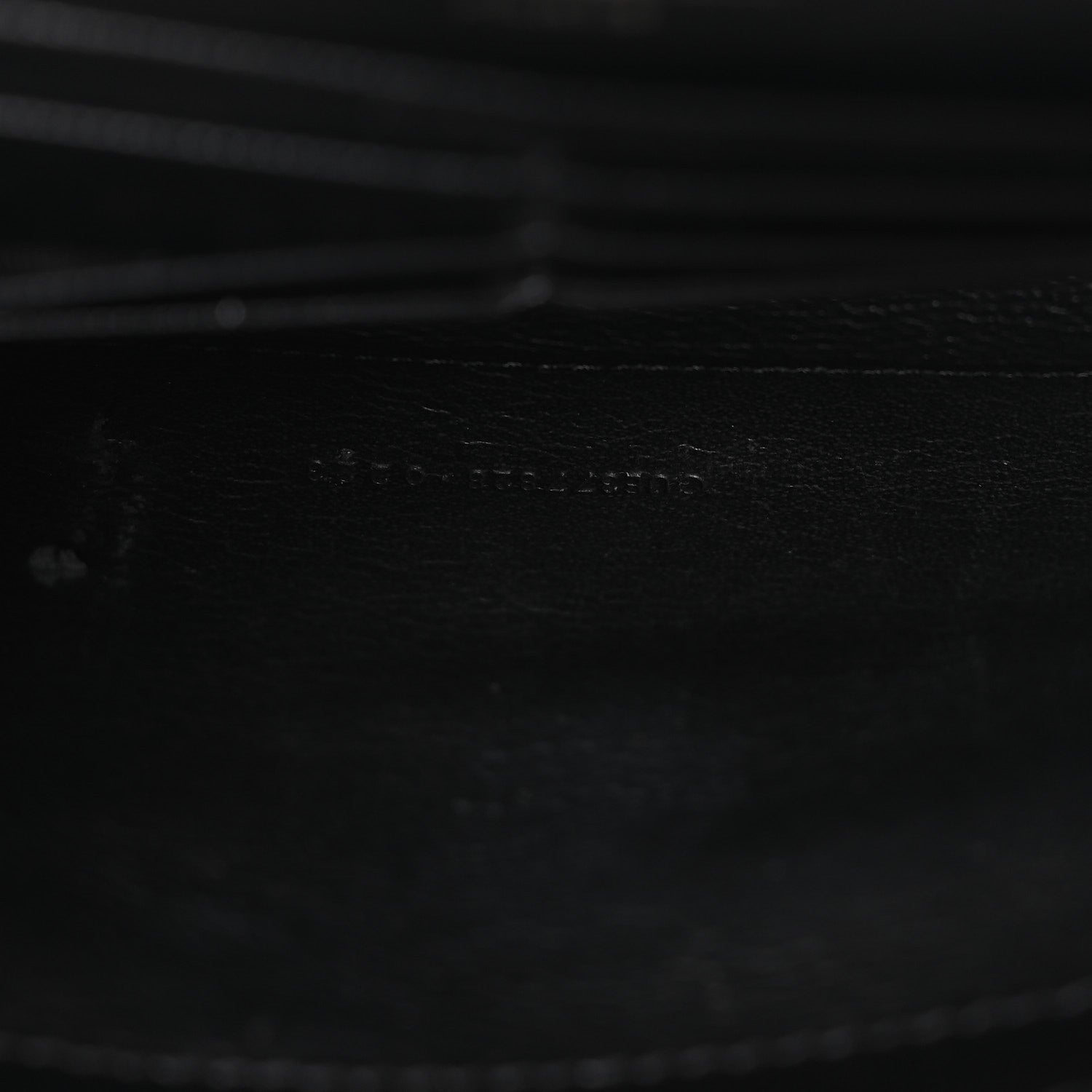Saint Laurent Grain De Poudre Matelasse Chevron Monogram Monochrome Chain Wallet Black 7 of 10