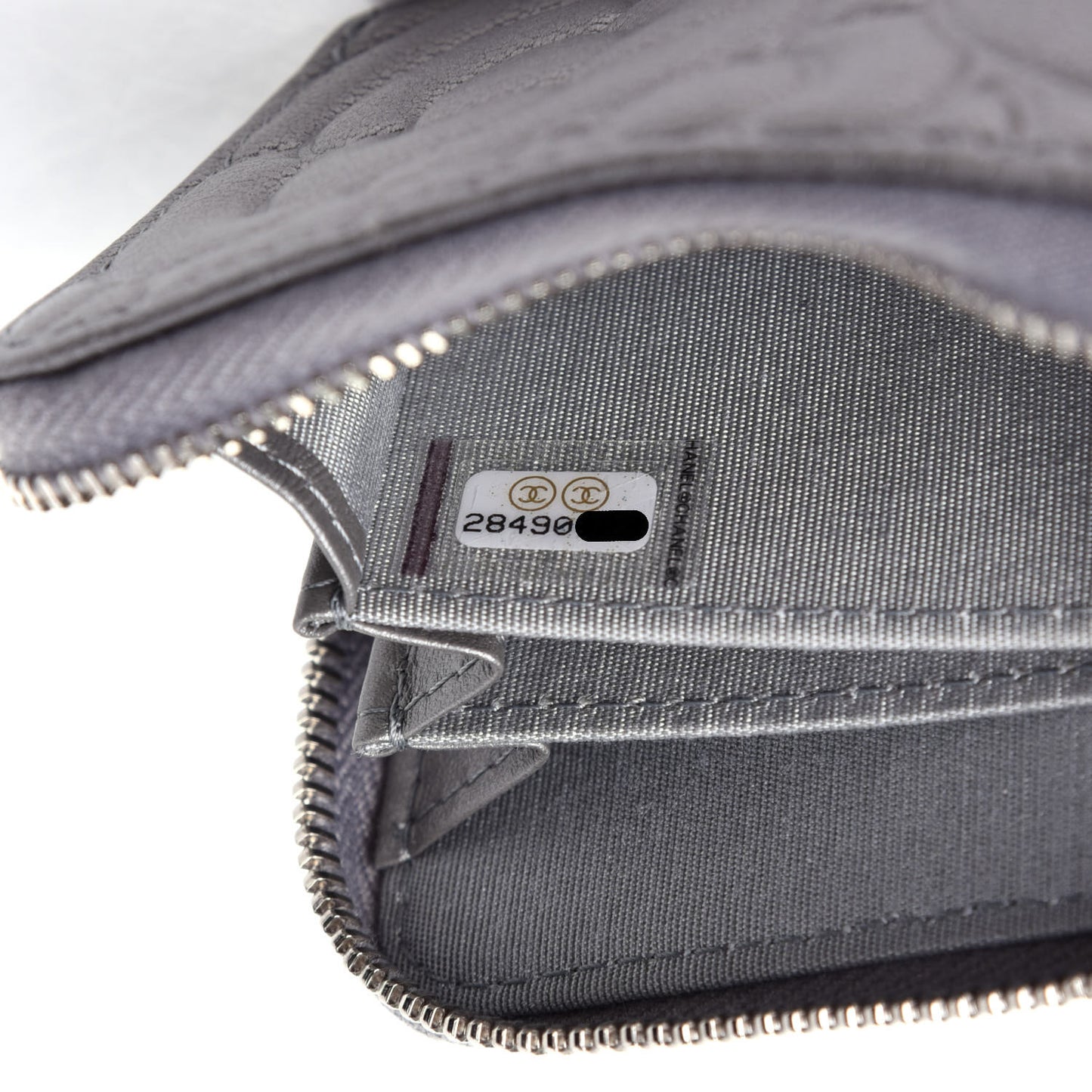 Goatskin Camellia Embossed Zip Coin Purse Silver