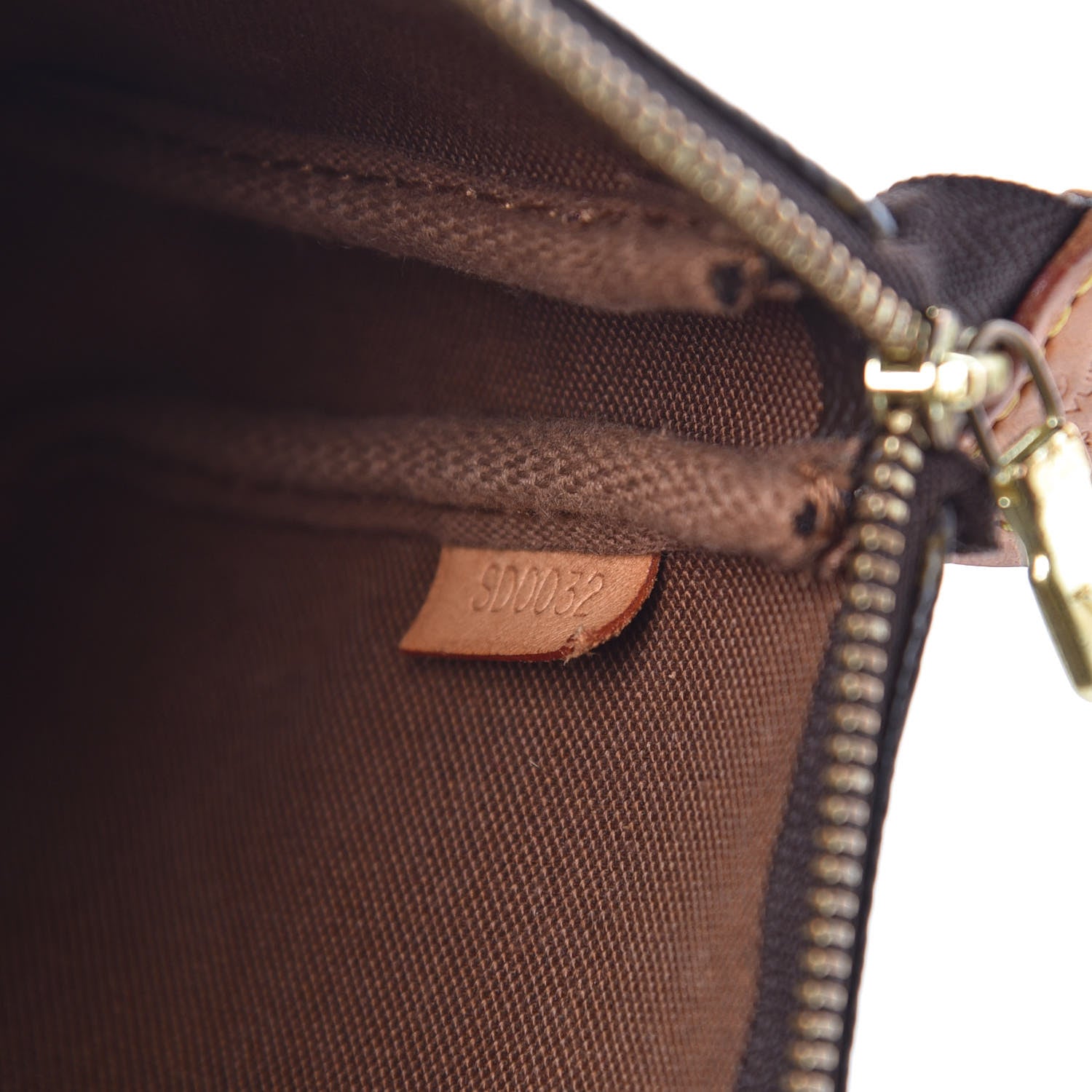 Louis Vuitton Monogram Pochette Accessories 6 of 7