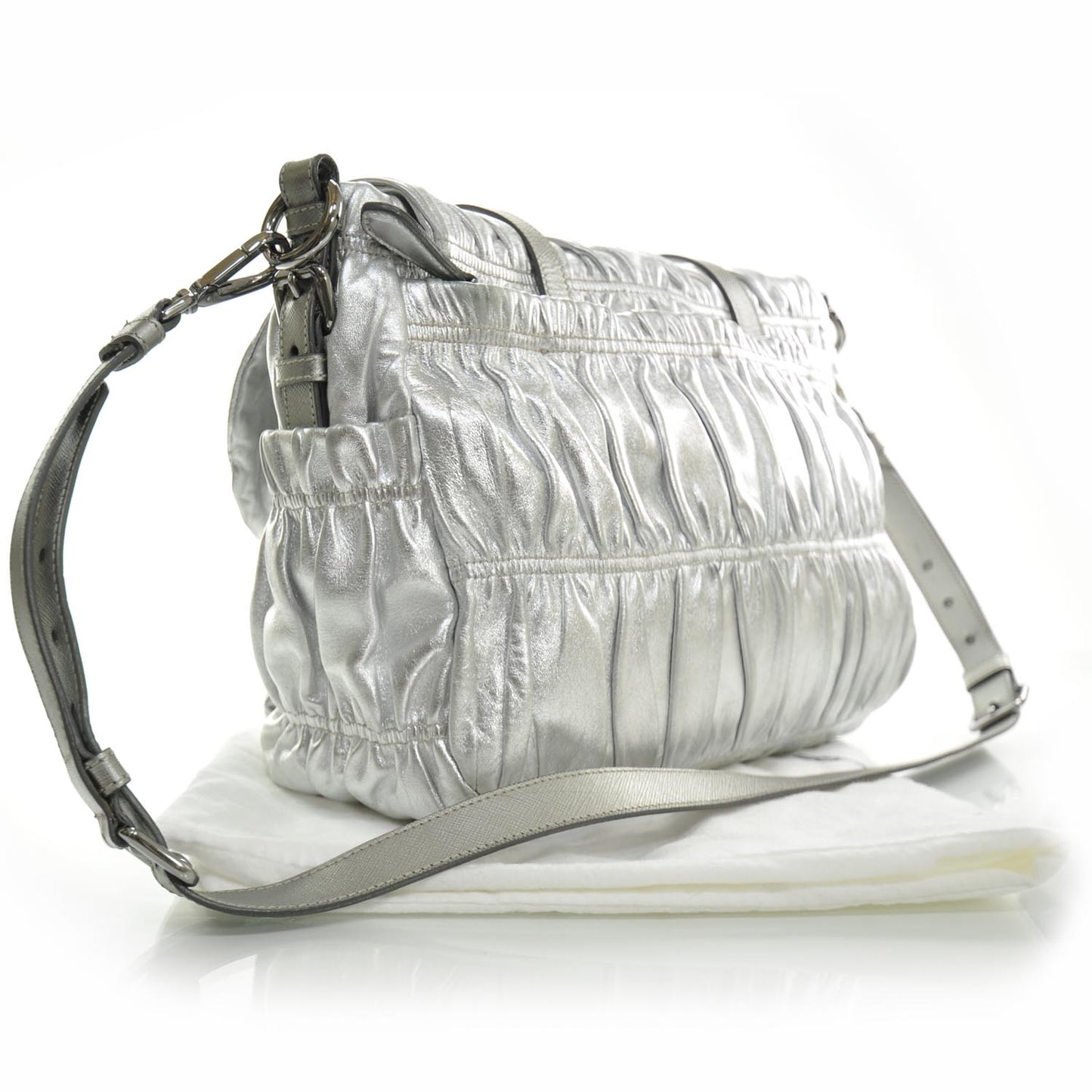 Nappa Dressy Gaufre Messenger Silver