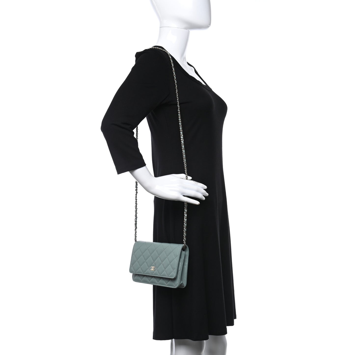 Caviar Quilted Wallet On Chain WOC Light Green