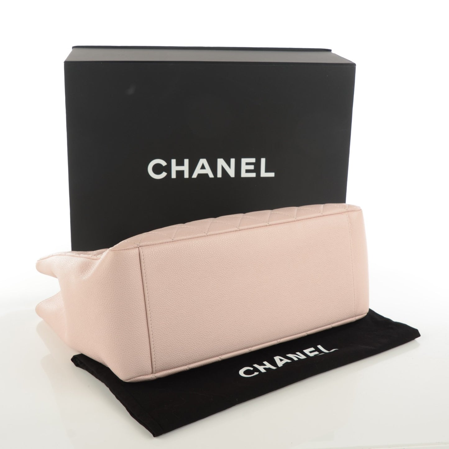 Caviar Quilted Grand Shopping Tote GST Light Pink