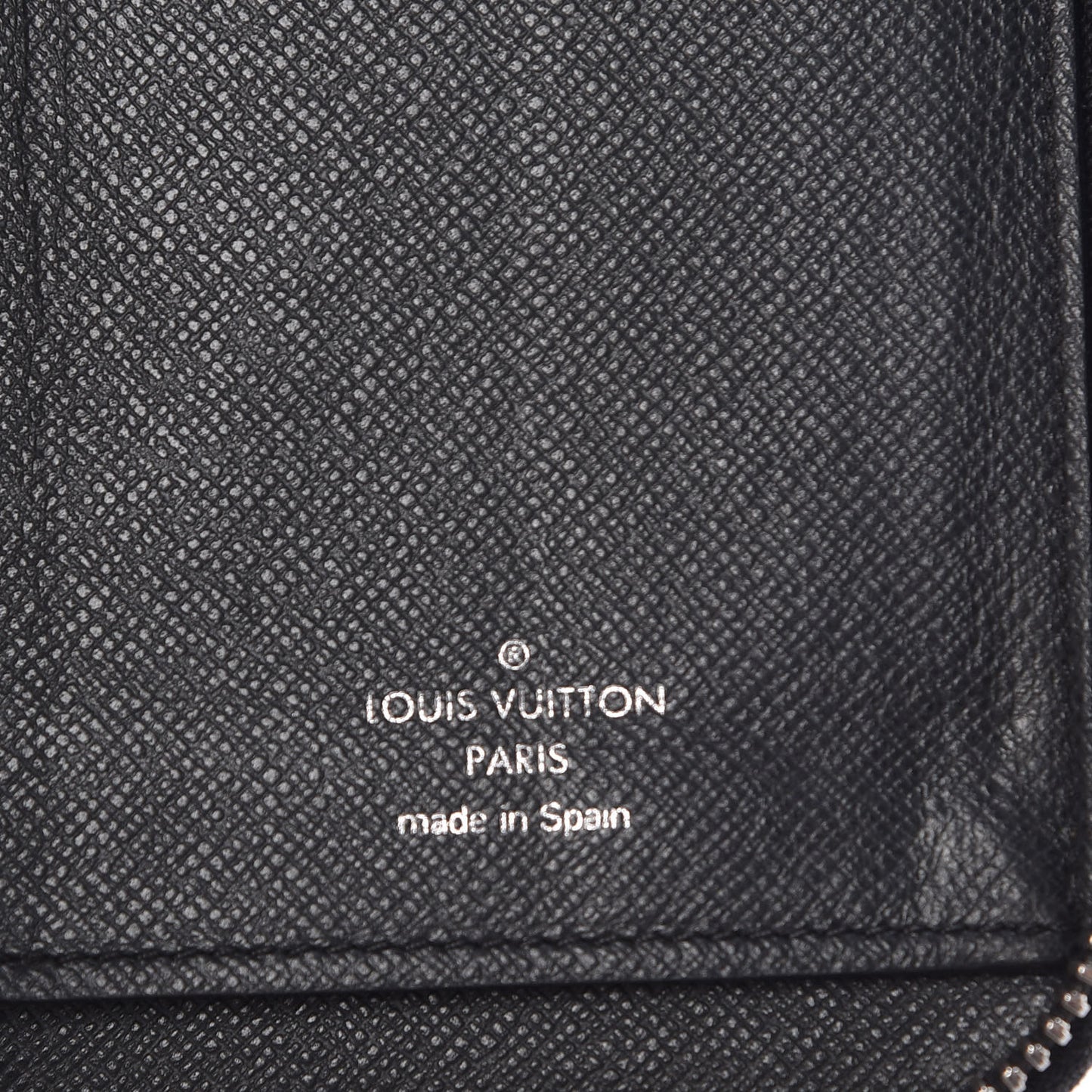 Taiga Vertical Zippy Wallet Ardoise