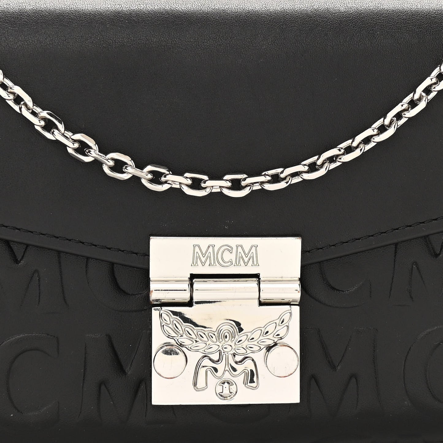 Calfskin Logo Embossed Large Patricia Wallet On Chain Black