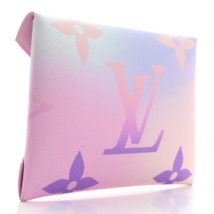 Louis Vuitton Monogram Giant Spring in the City Kirigami Pochette Set Sunrise Pastel Midnight Fuchsia Sunset Kaki 4 of 13