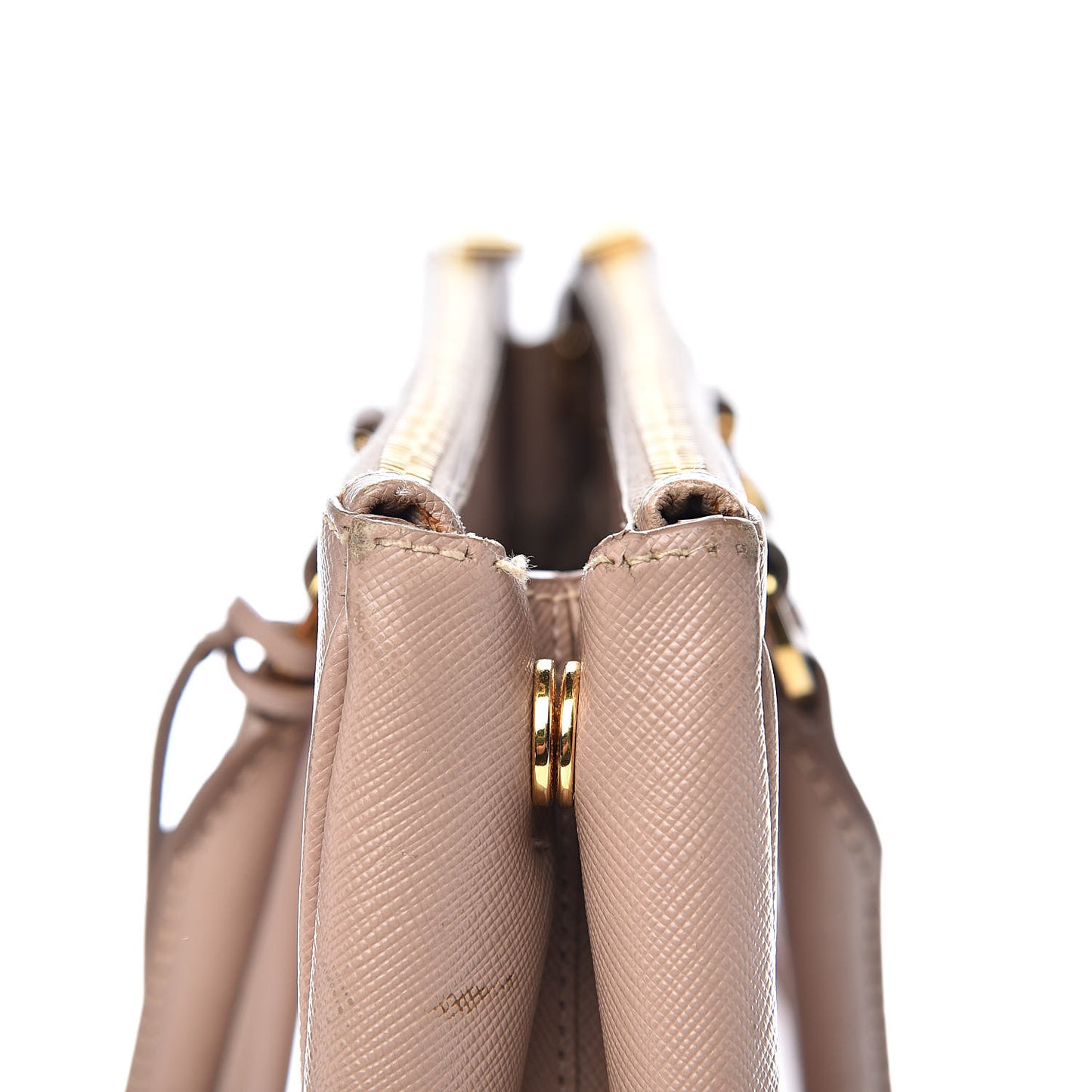 Saffiano Medium Galleria Double Zip Tote Cammeo