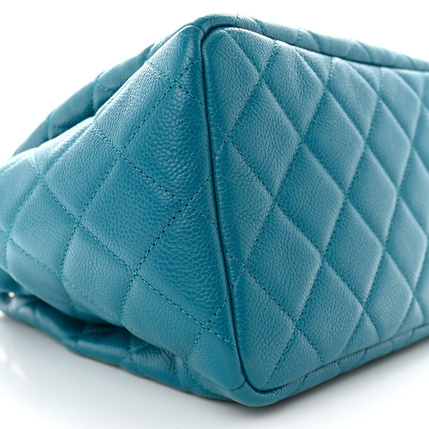 Caviar Flat Quilted CC Chain Bucket Drawstring Bag Blue