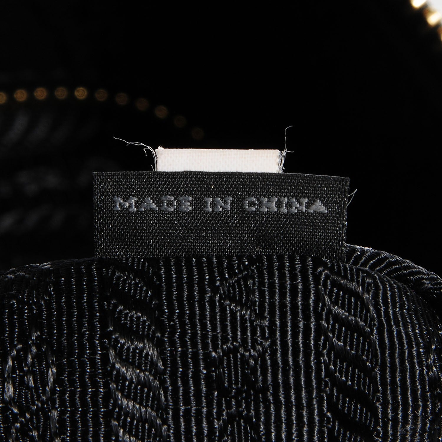 Prada Vitello Daino Zip Tote Nero Black 8 of 12