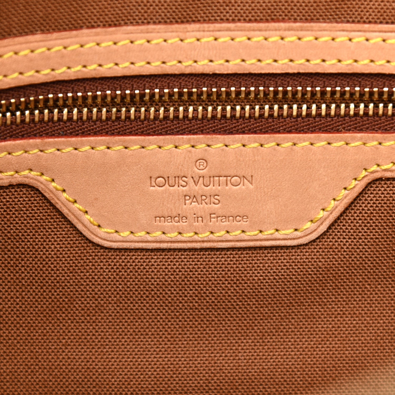Louis Vuitton Monogram Cabas Mezzo 6 of 10