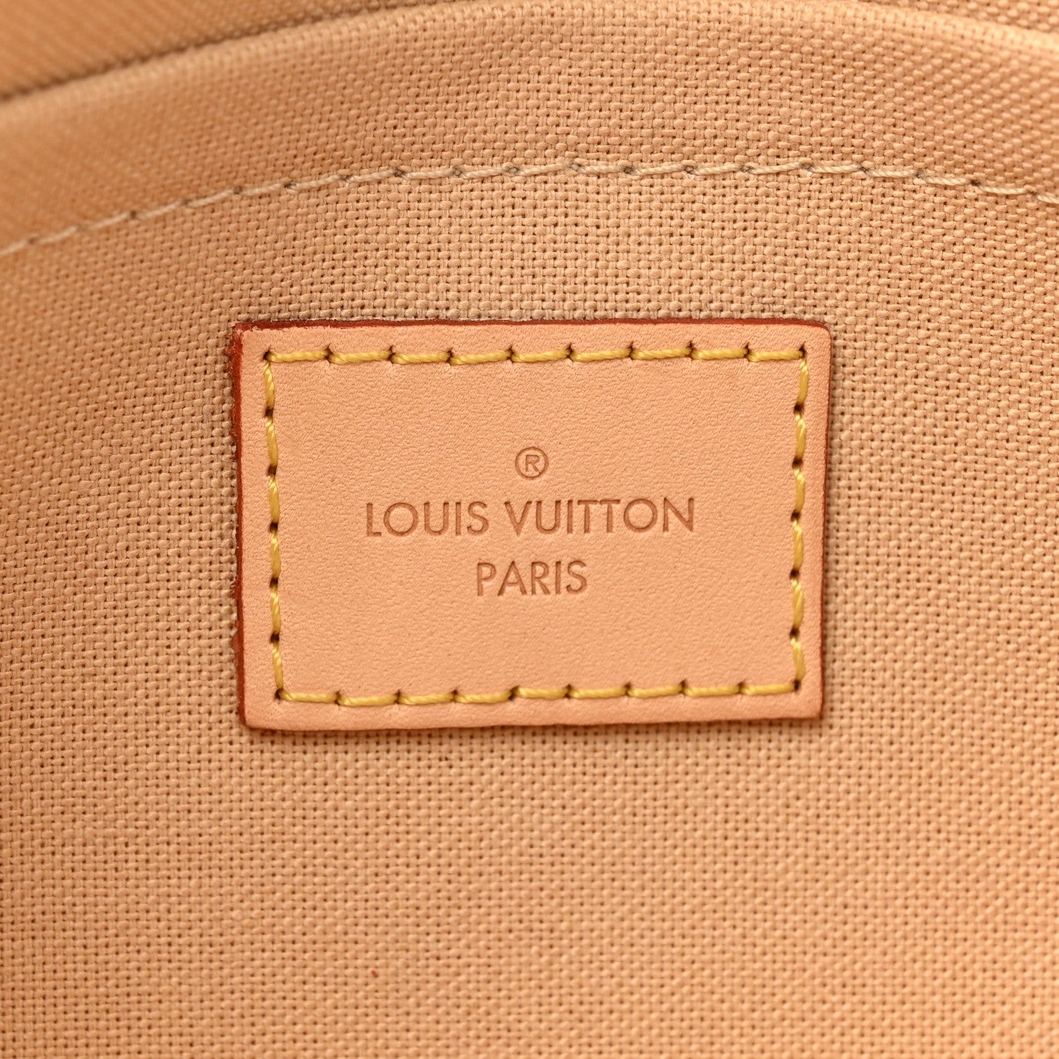 Louis Vuitton Damier Azur Favorite PM 6 of 15