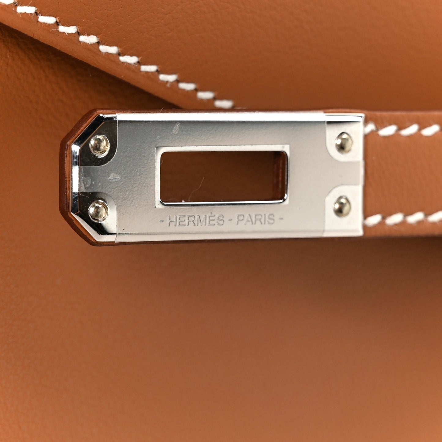 Swift Kelly Pochette Clutch Gold