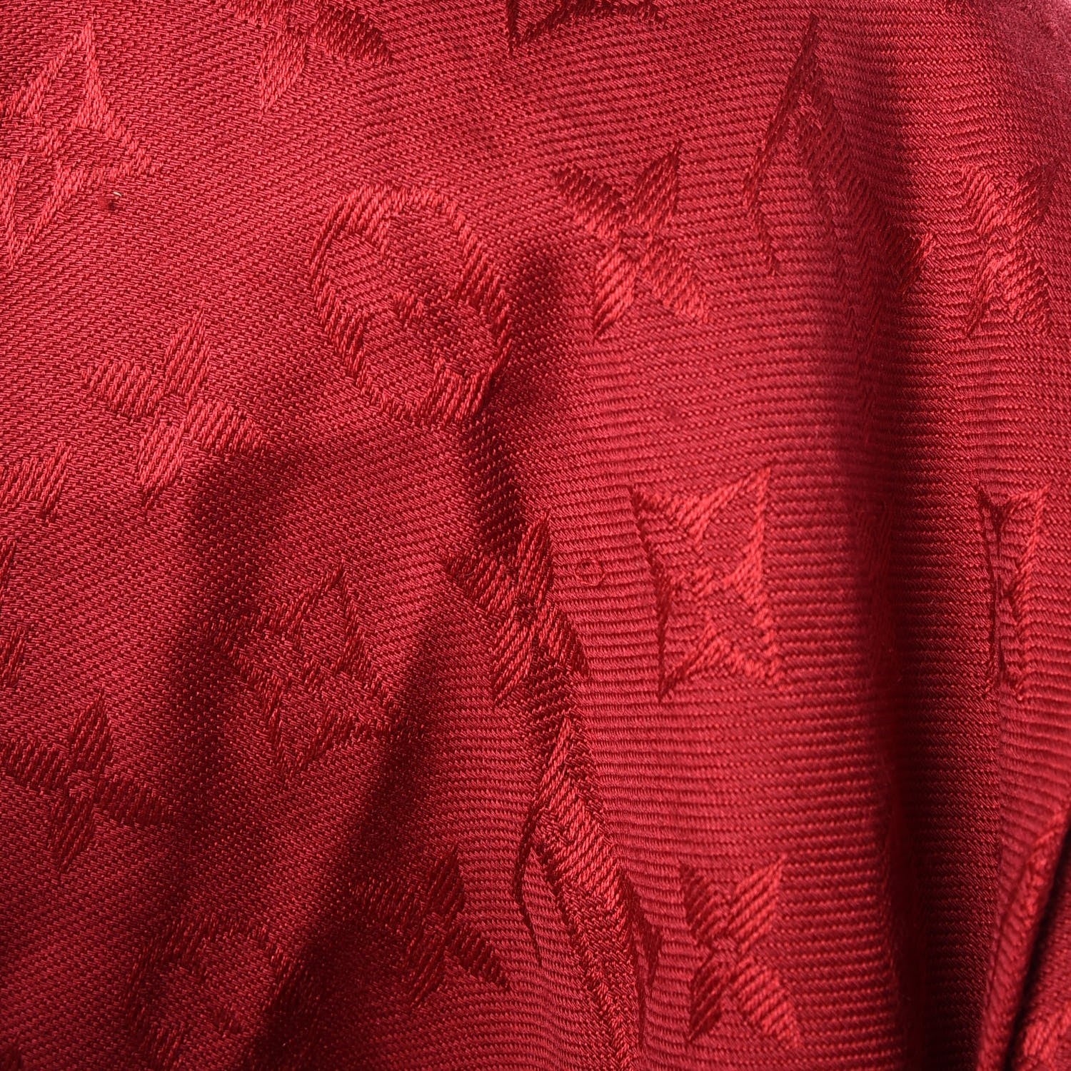 Louis Vuitton Silk Wool Monogram Shawl Pomme D'Amour 5 of 8