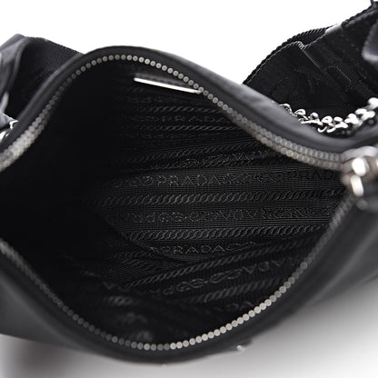 Prada Nylon Re-Edition 2005 Shoulder Bag Black 7 of 14