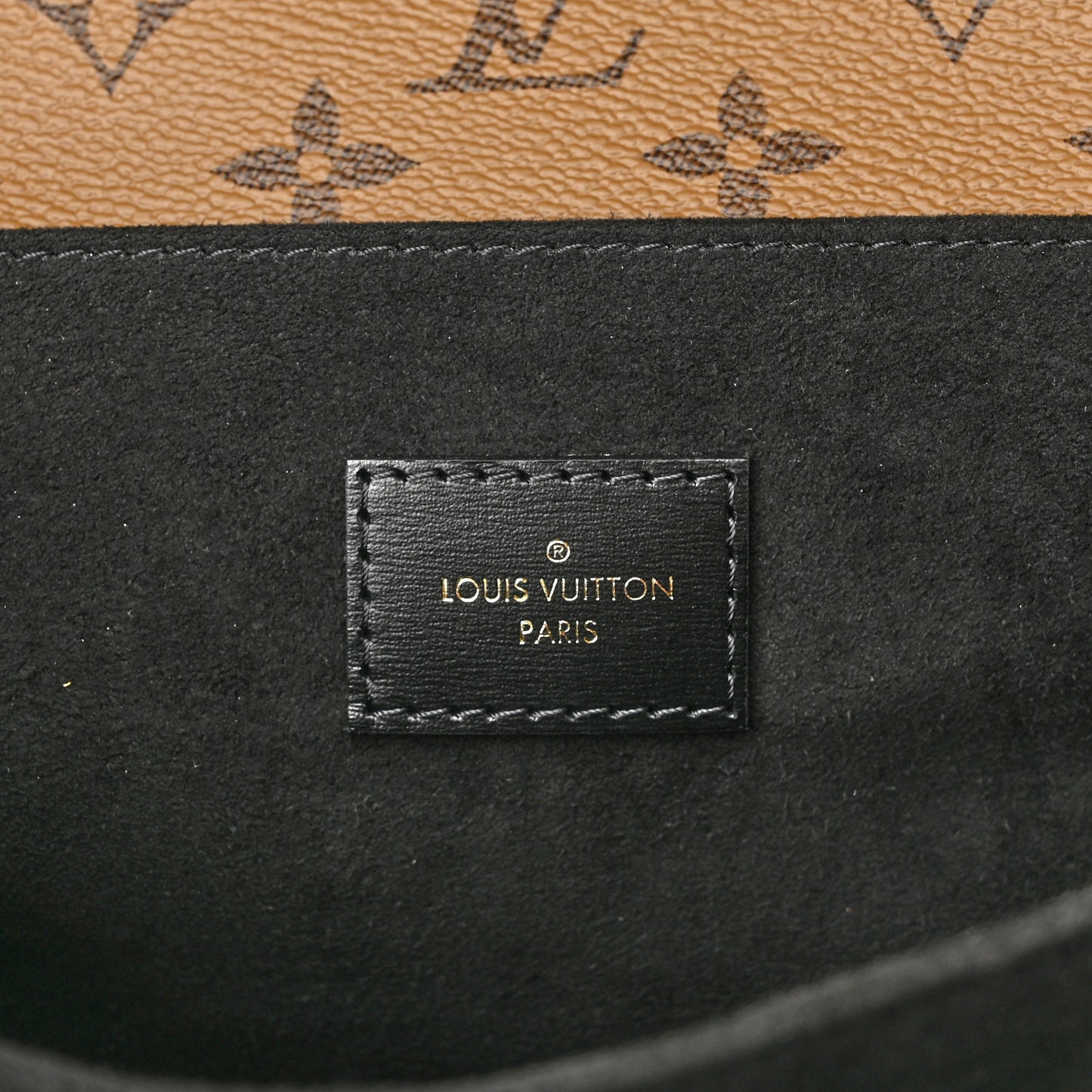 Reverse Monogram Pochette Metis