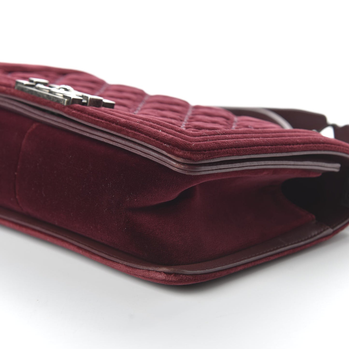 Velvet Tweed Quilted Medium Boy Flap Burgundy