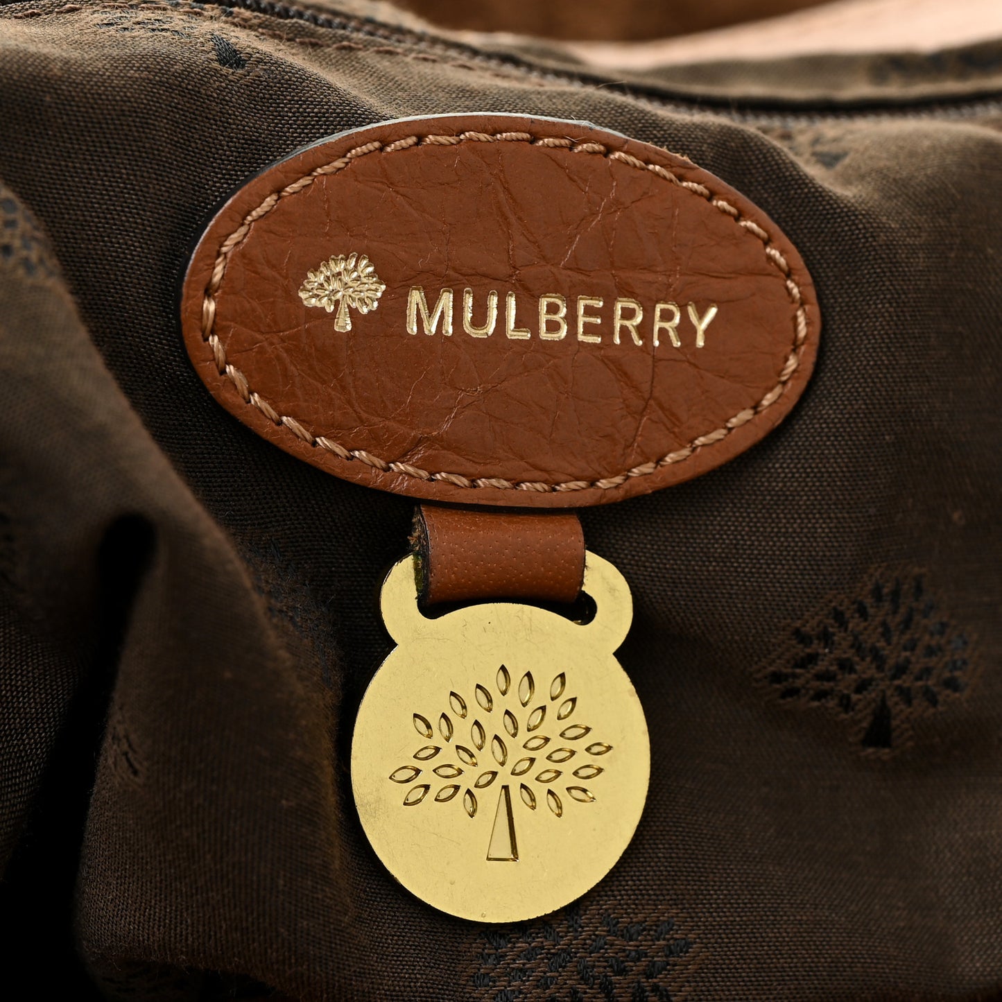 Soft Buffalo Oversized Alexa Oak