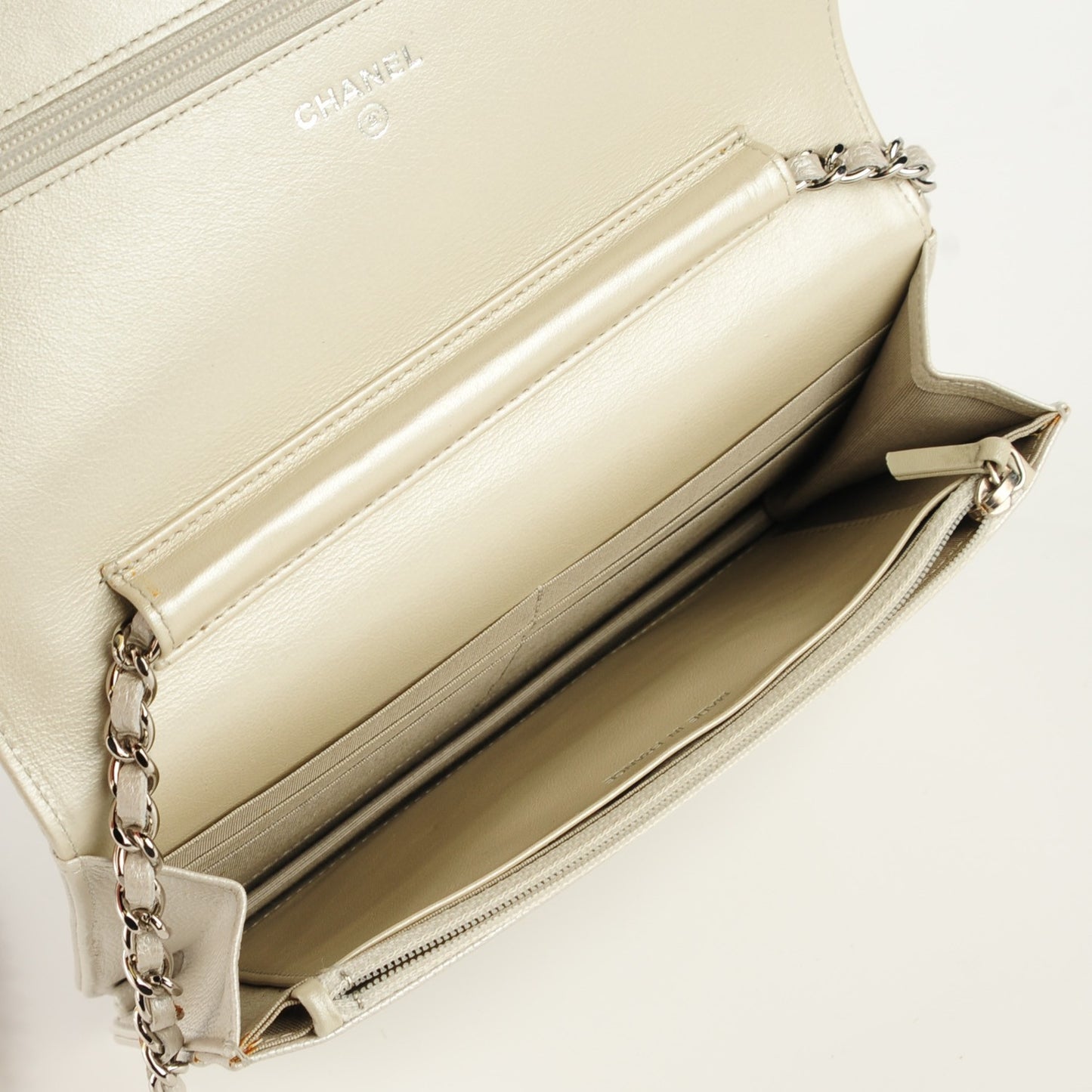 Caviar Sevruga Wallet on Chain WOC Silver