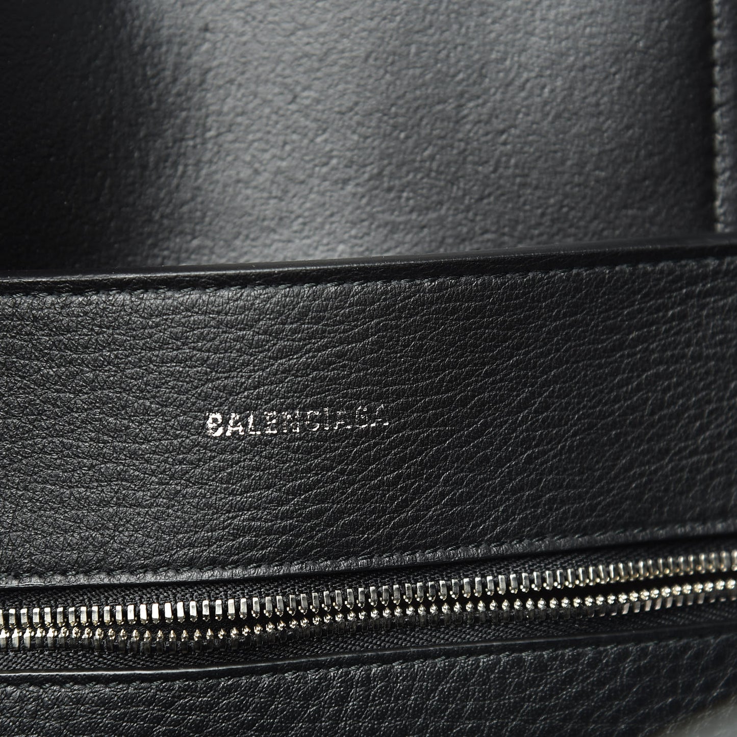 Smooth Calfskin Logo Double Sided Small Everyday Tote Balenciaga Grey Black