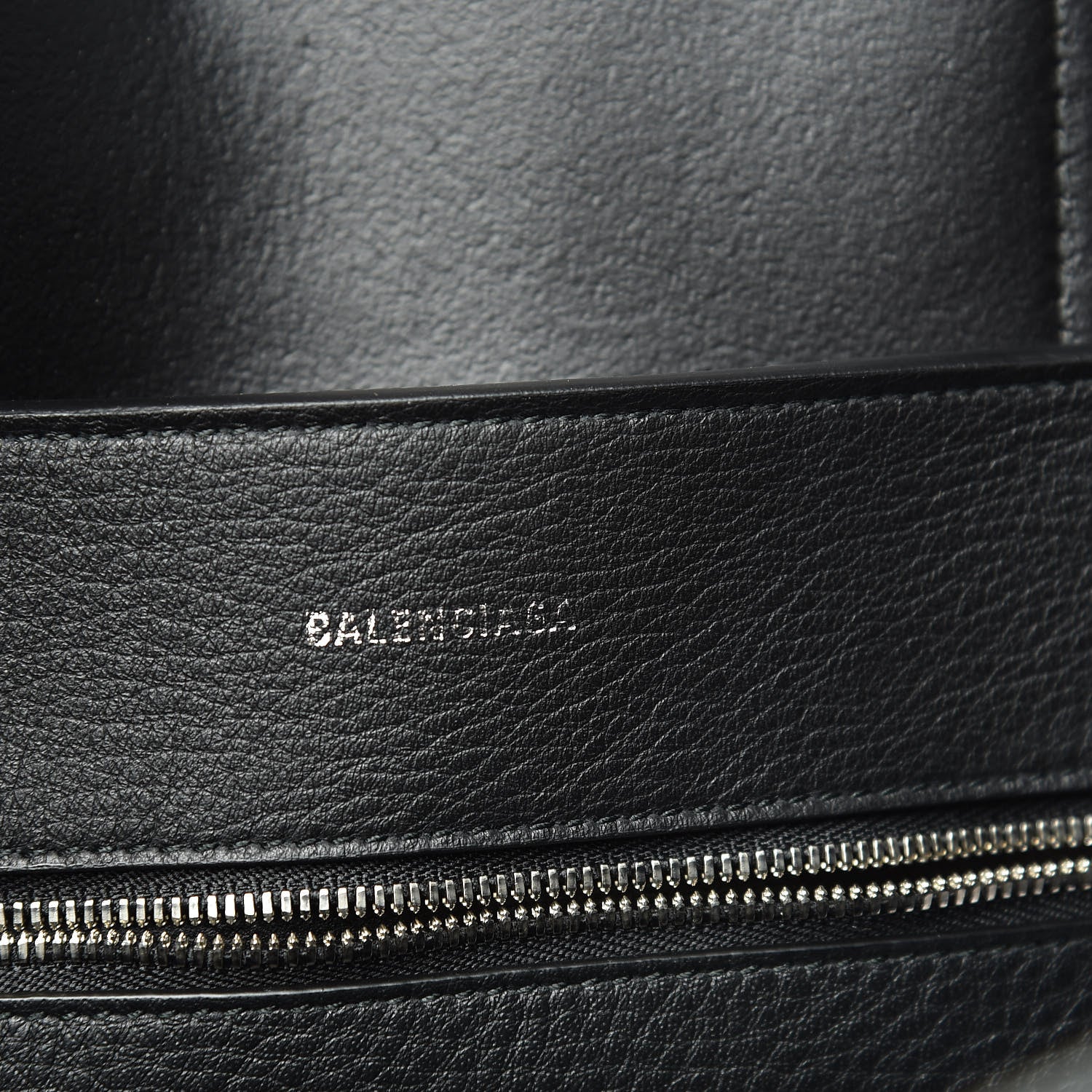 Balenciaga Smooth Calfskin Logo Double Sided Small Everyday Tote Balenciaga Grey Black 6 of 9