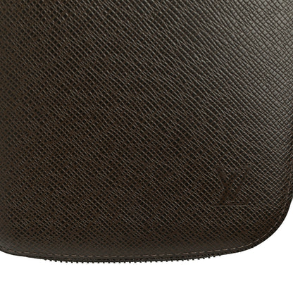 Louis Vuitton Taiga Atoll Travel Organizer Grizzli 13 of 19