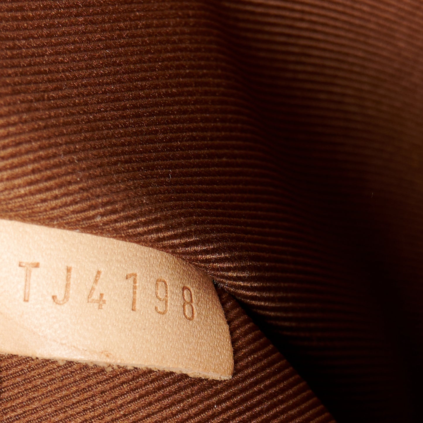Monogram Poche Documents Portfolio Case 39