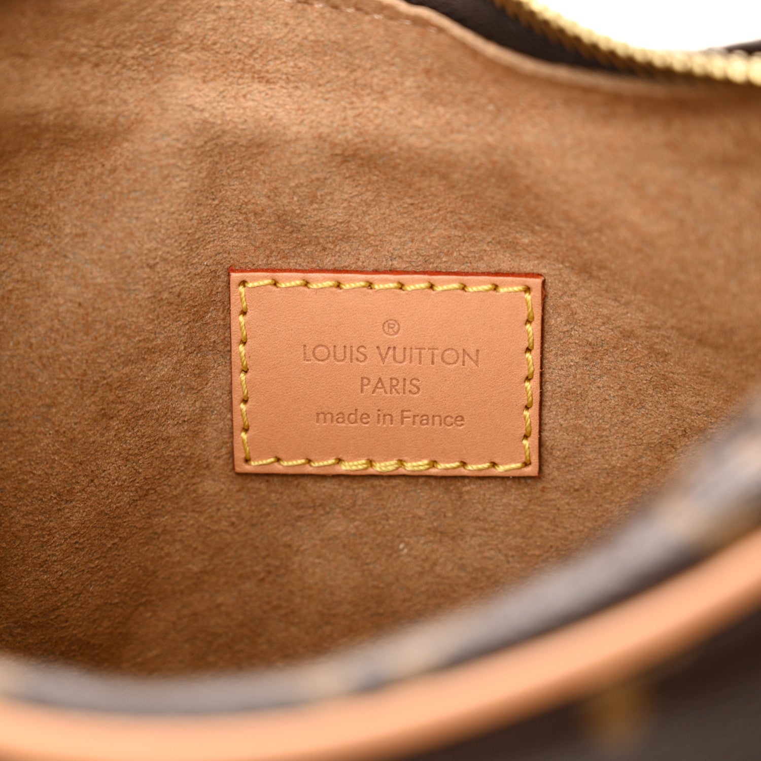 Louis Vuitton Monogram Loop 6 of 9