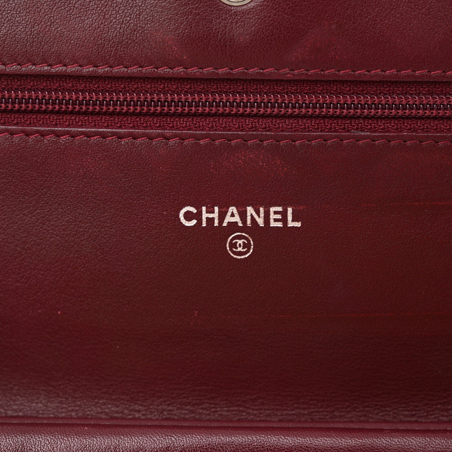 Patent Quilted Brilliant Wallet On Chain WOC Dark Burgundy
