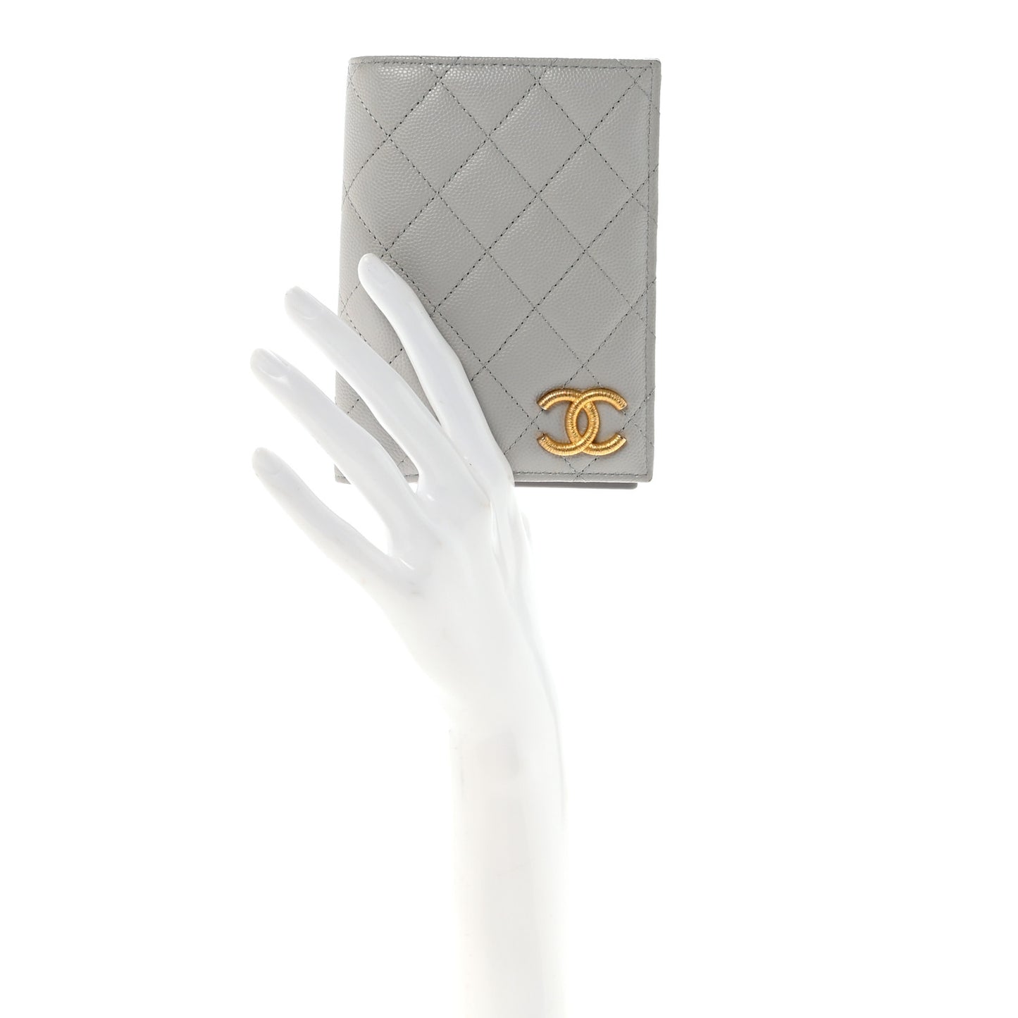 Caviar Quilted CC Passport Holder Grey