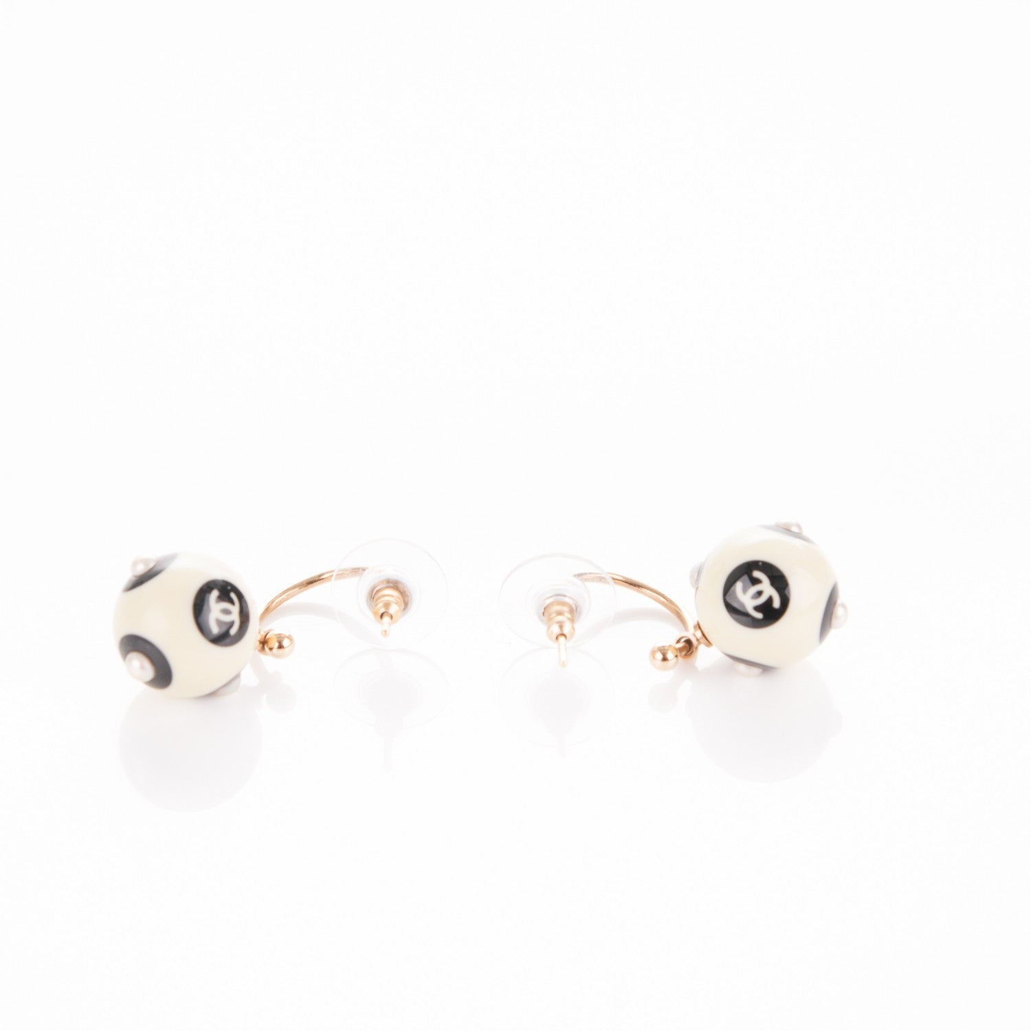 Chanel Enamel Pearl CC Drop Earrings Black White 4 of 5