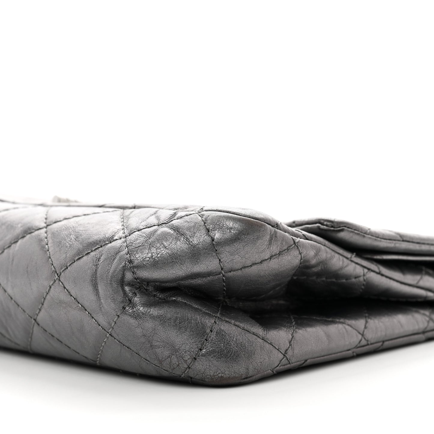 Metallic Aged Calfskin Quilted 2.55 Reissue 226 Flap Silver