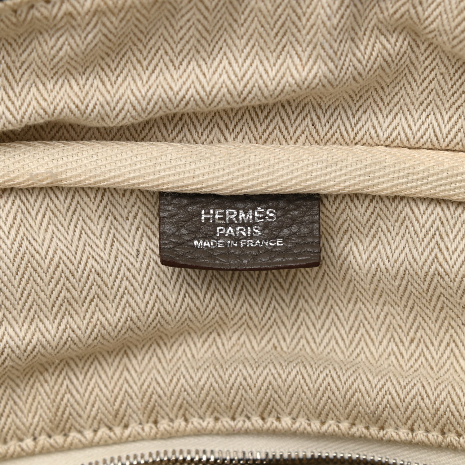 Hermes Taurillon Clemence Victoria II 35 Etain 6 of 17