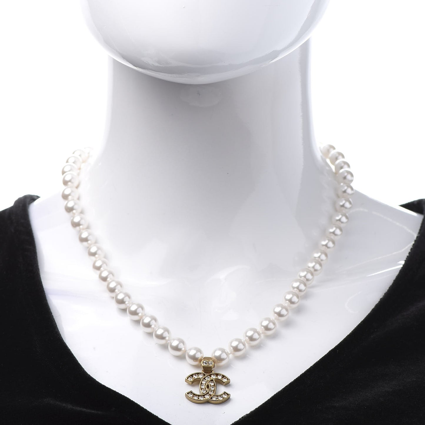 Pearl Crystal CC Short Necklace Gold