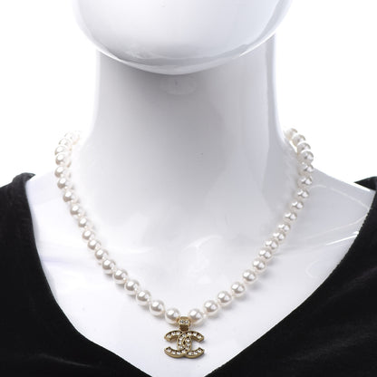 Chanel Pearl Crystal CC Short Necklace Gold 2 of 5