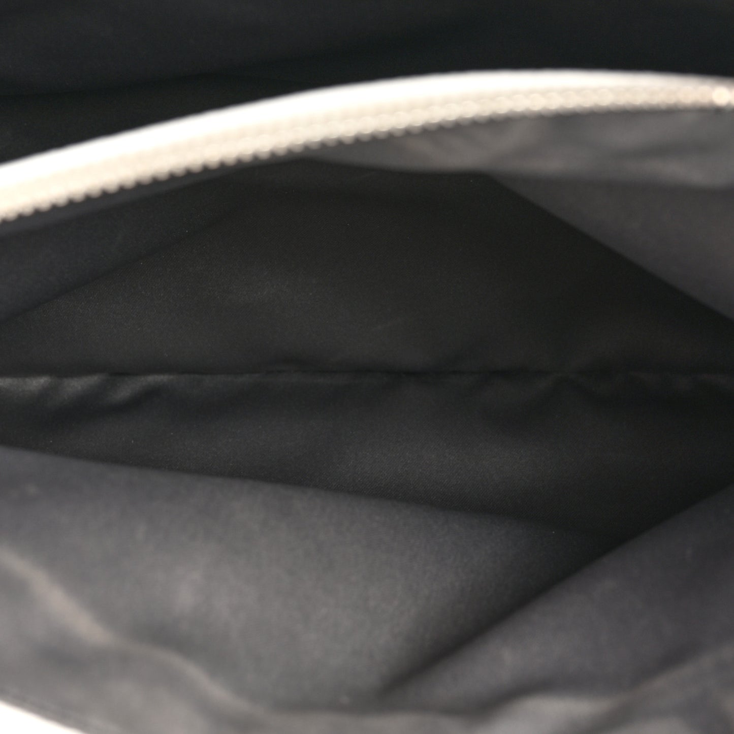 Caviar Quilted Grand Shopping Tote GST White
