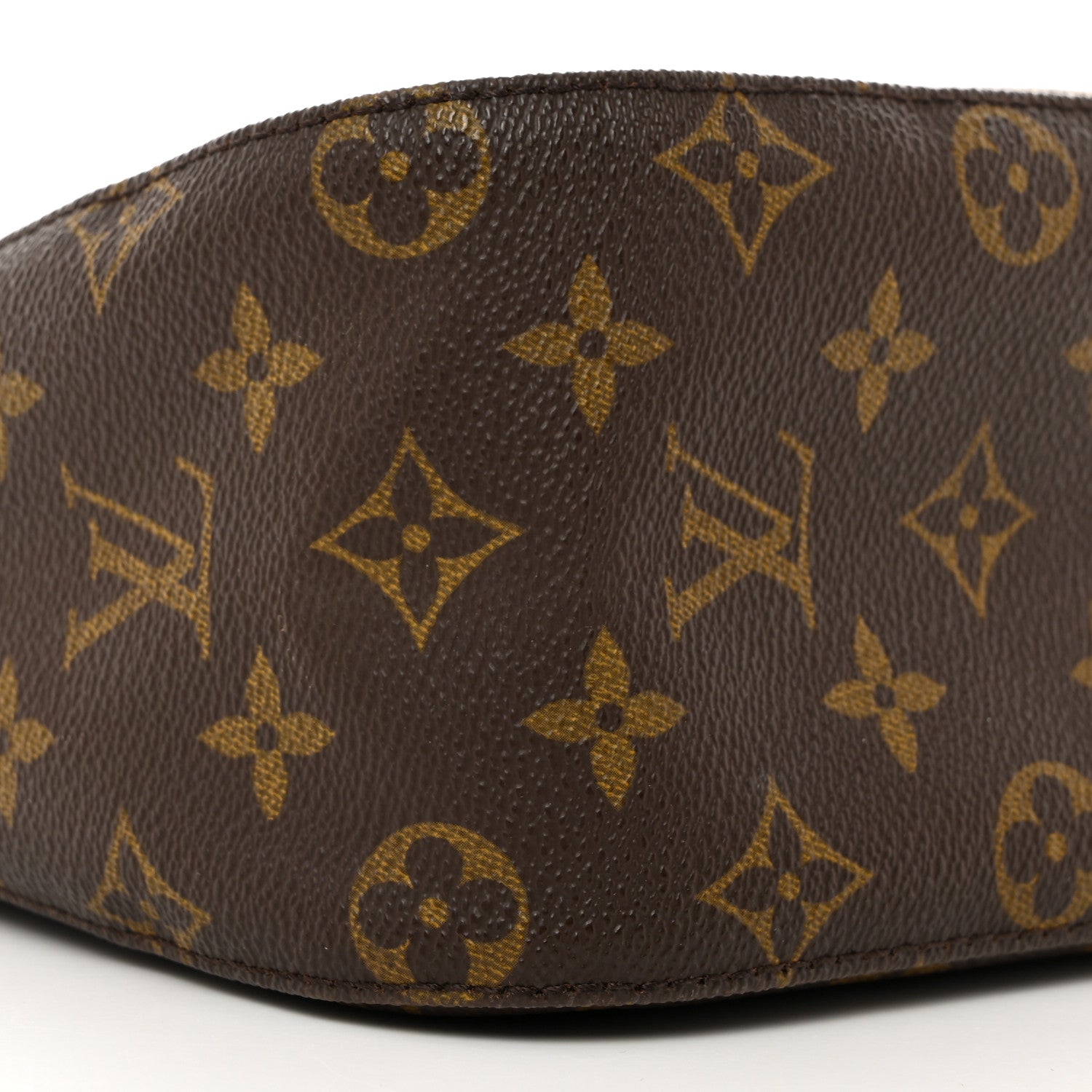 Louis Vuitton LOUIS VUITTON Monogram Looping MM 9 of 12