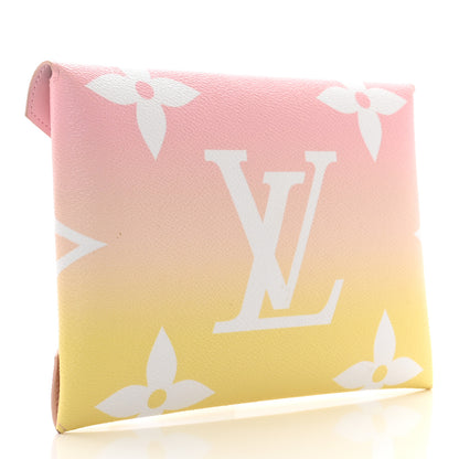 Louis Vuitton Monogram Giant By The Pool Large Kirigami Pochette Pink 3 of 6