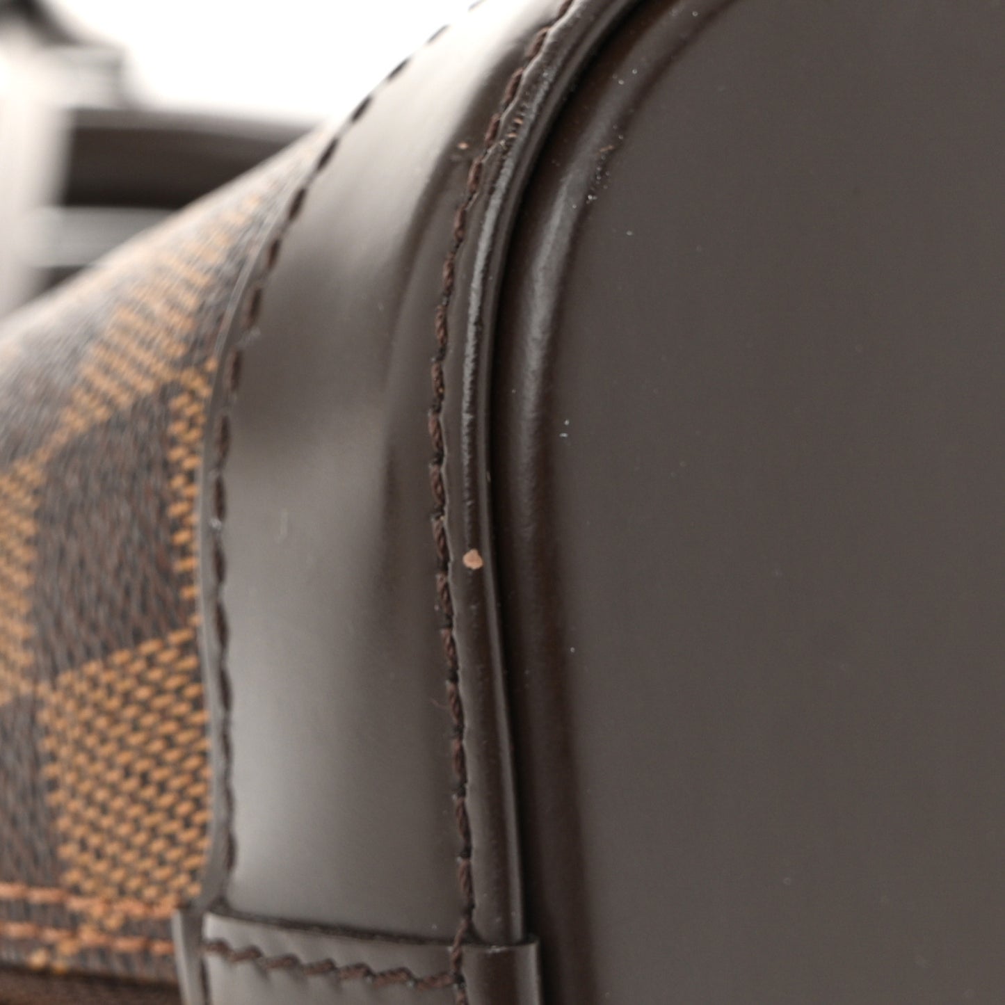 Damier Ebene Alma PM