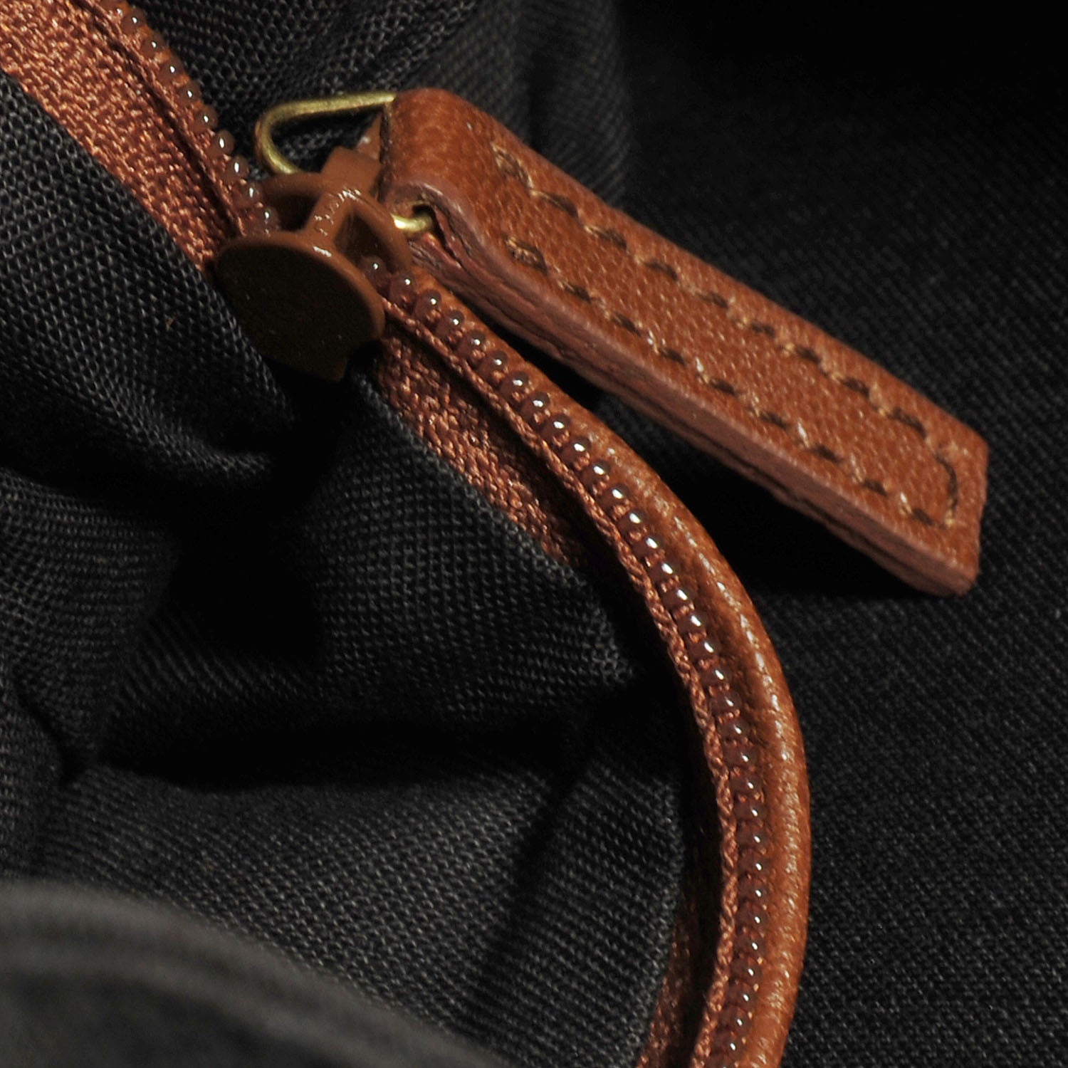 Saint Laurent Leather Medium Chyc Shoulder Bag Whiskey 10 of 10