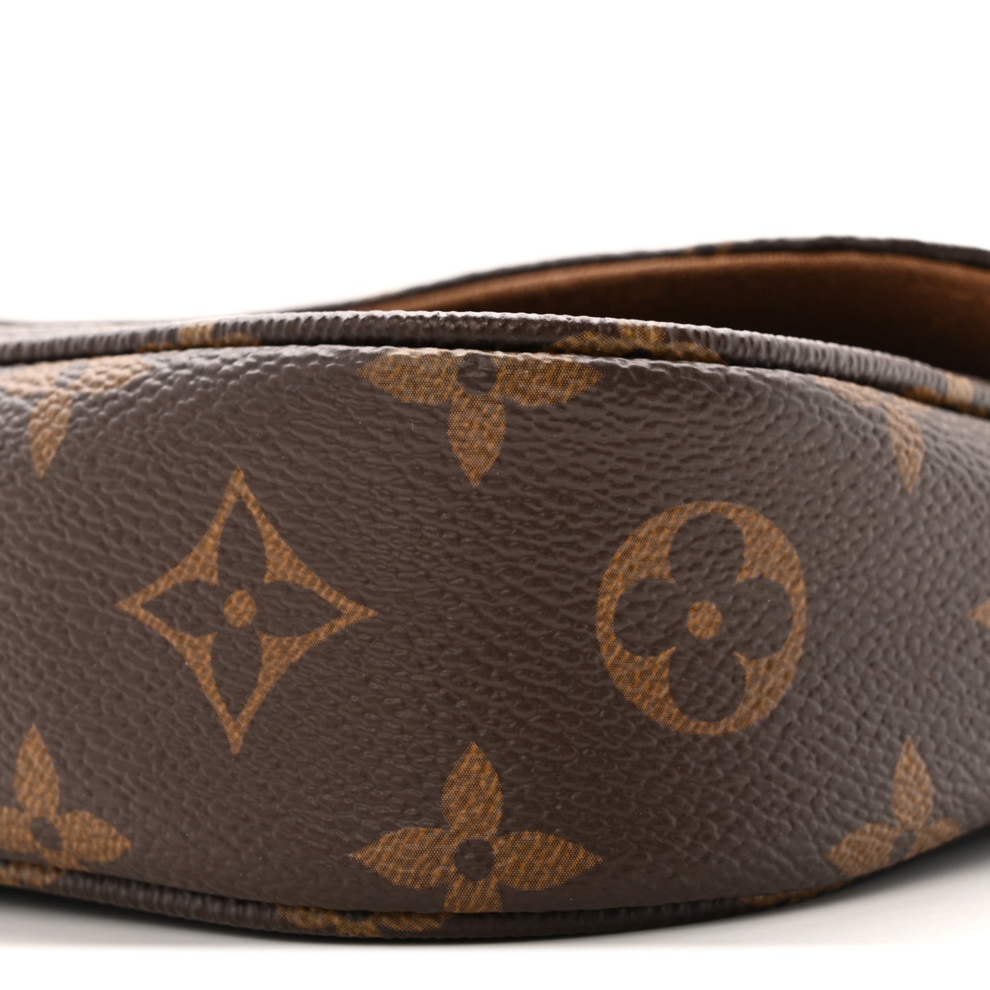 Monogram Ivy Wallet On Chain
