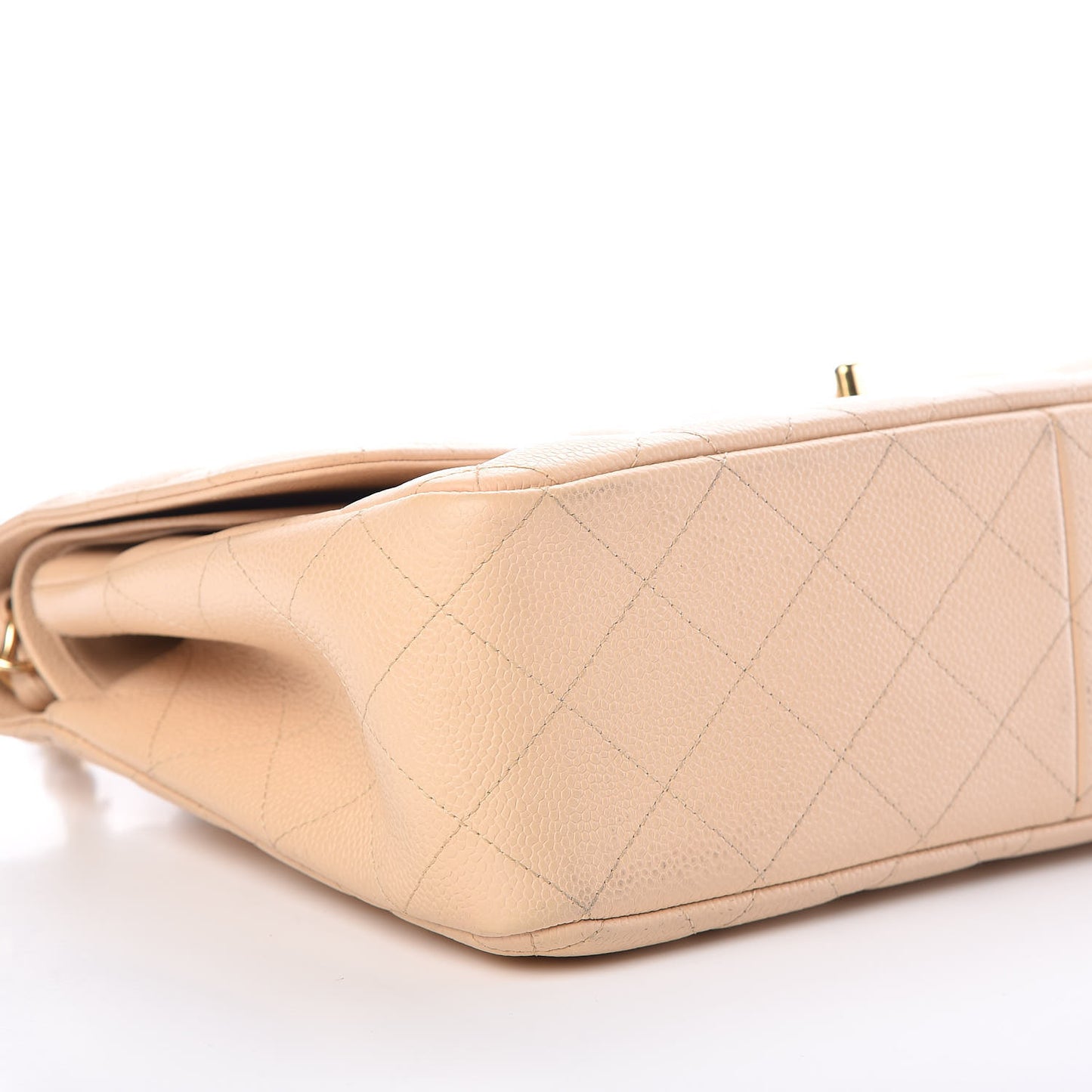 Caviar Quilted Jumbo Double Flap Beige Clair