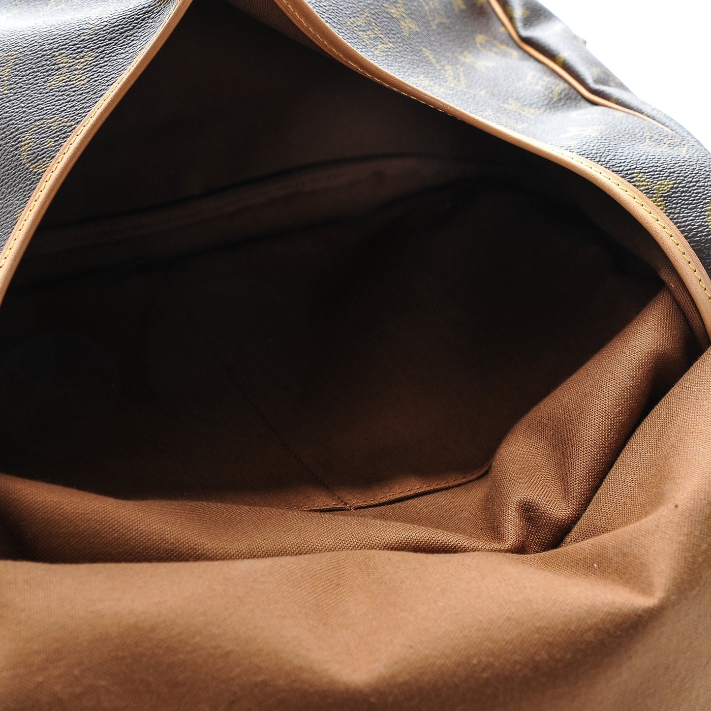 Monogram Saumur 35