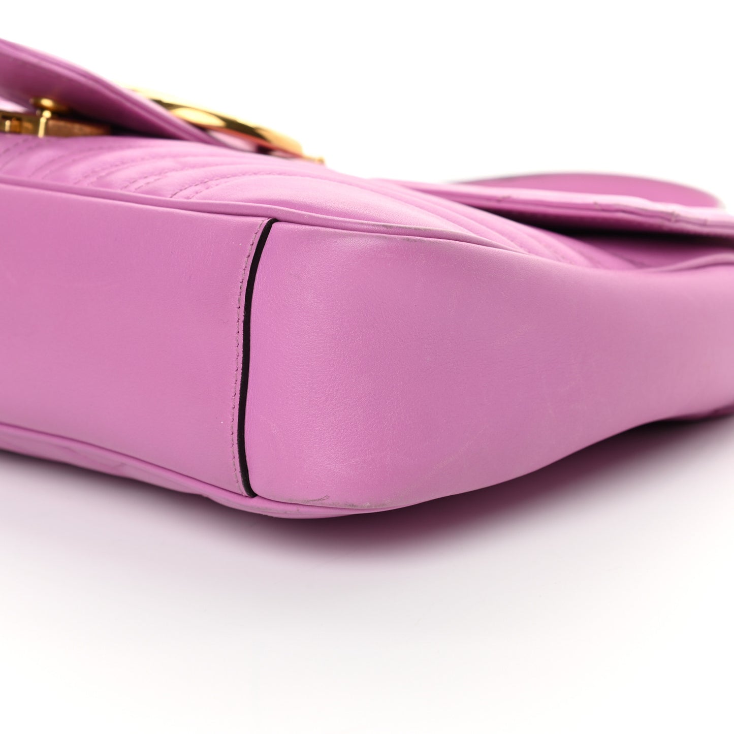Calfskin Matelasse Medium GG Marmont Shoulder Bag Candy Mousse