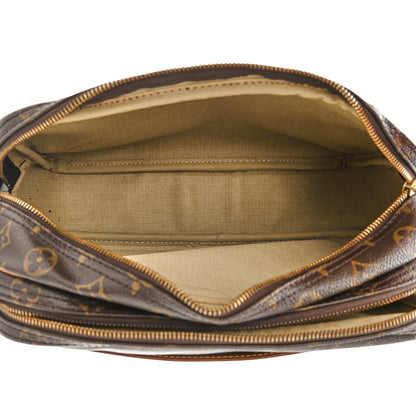 Louis Vuitton Monogram Reporter PM 6 of 17