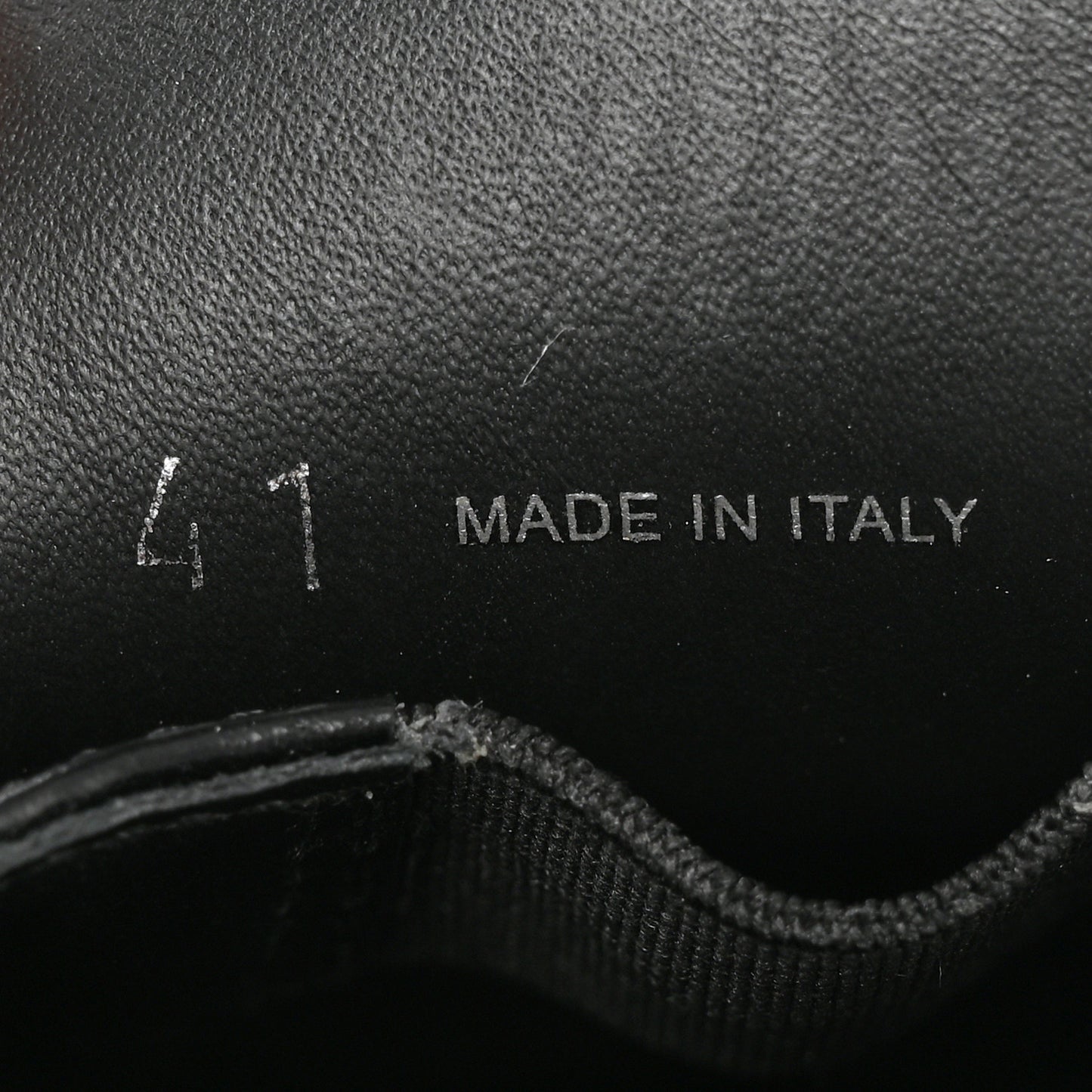 Spazzolato Metal Triangle Logo 50mm Loafers 41 Black