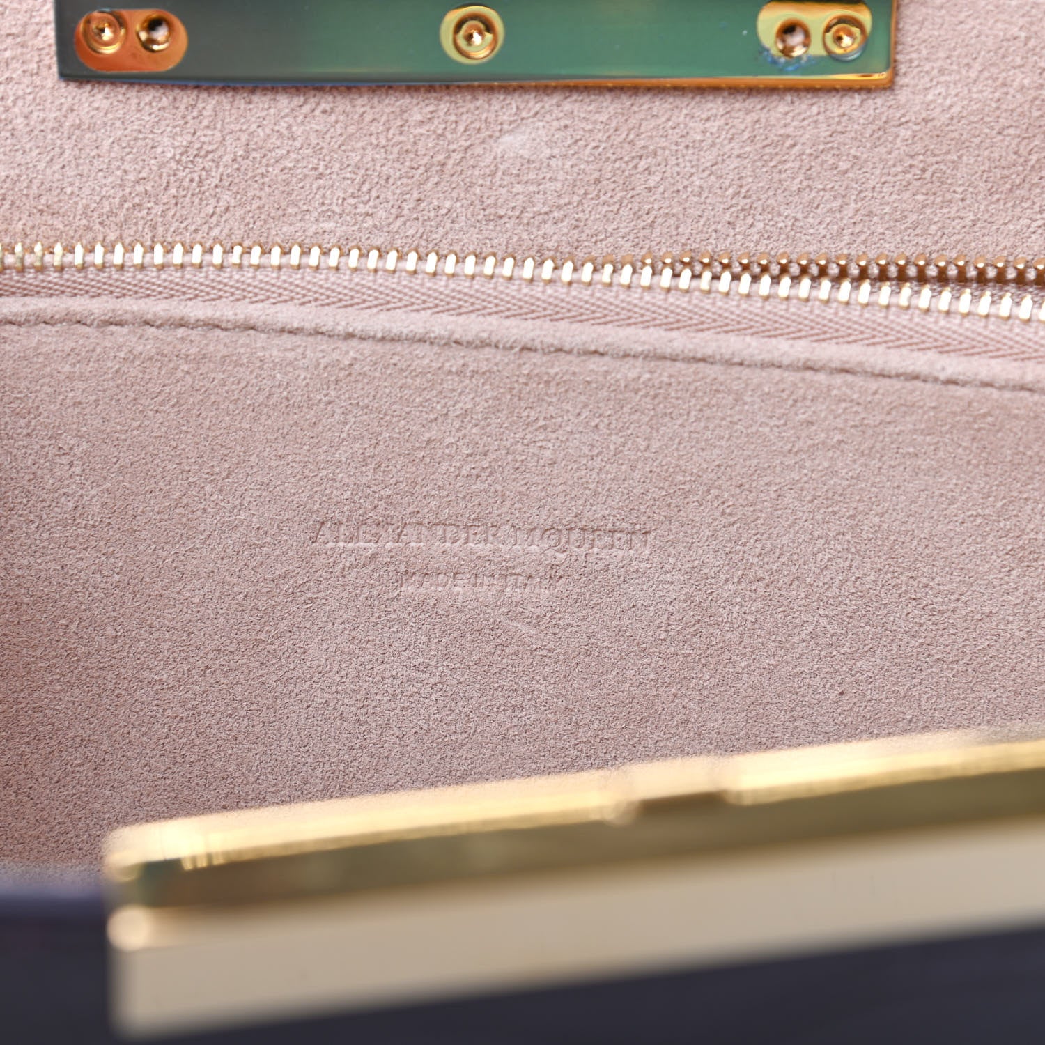 Alexander McQueen Calfskin Crocodile Embossed Knuckle Flat Clutch Burgundy 6 of 8