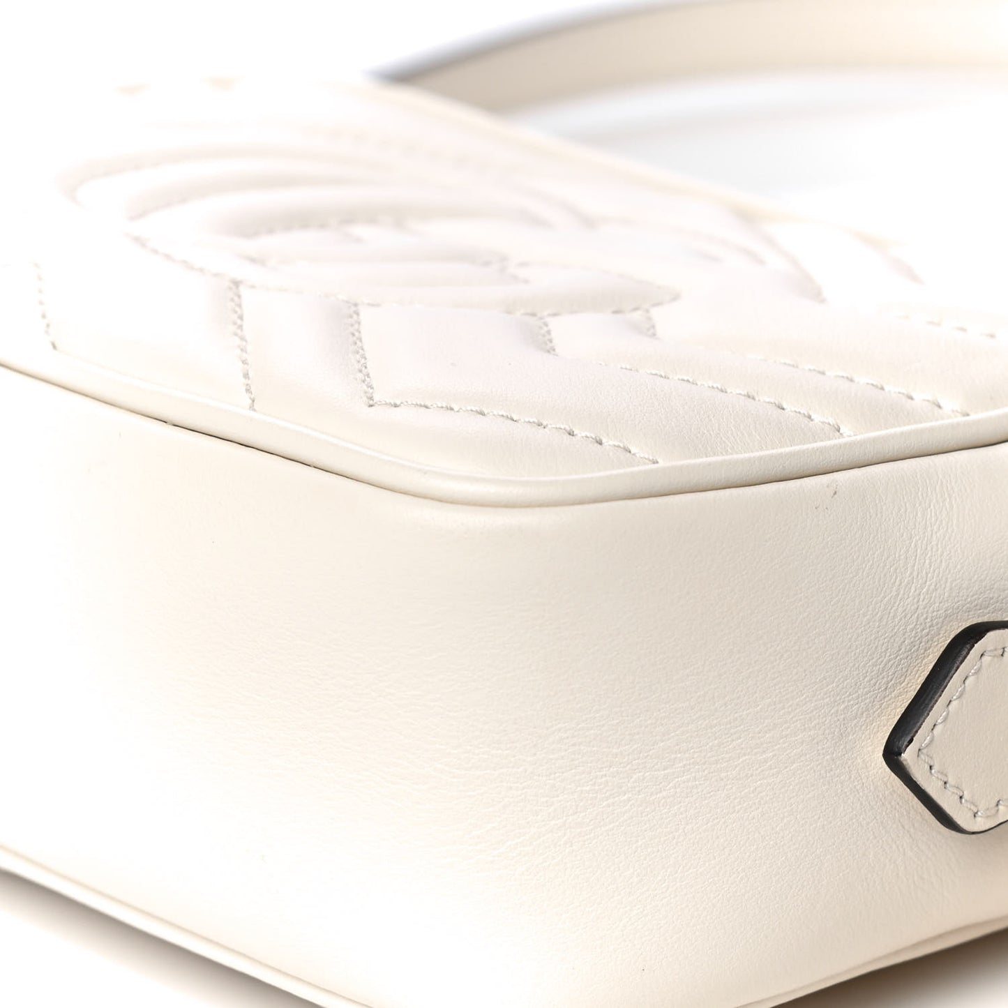 Calfskin Matelasse Mini GG Marmont Chain Shoulder Bag White