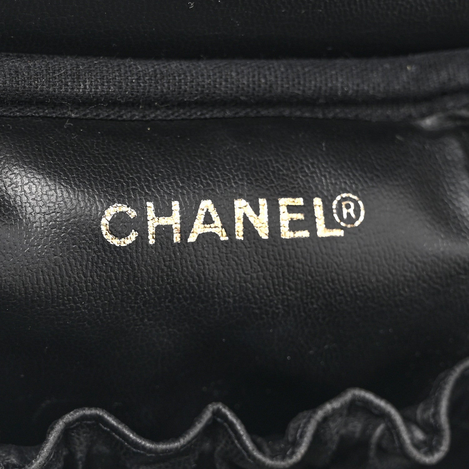 Chanel Caviar Vanity Cosmetic Case Black 6 of 11