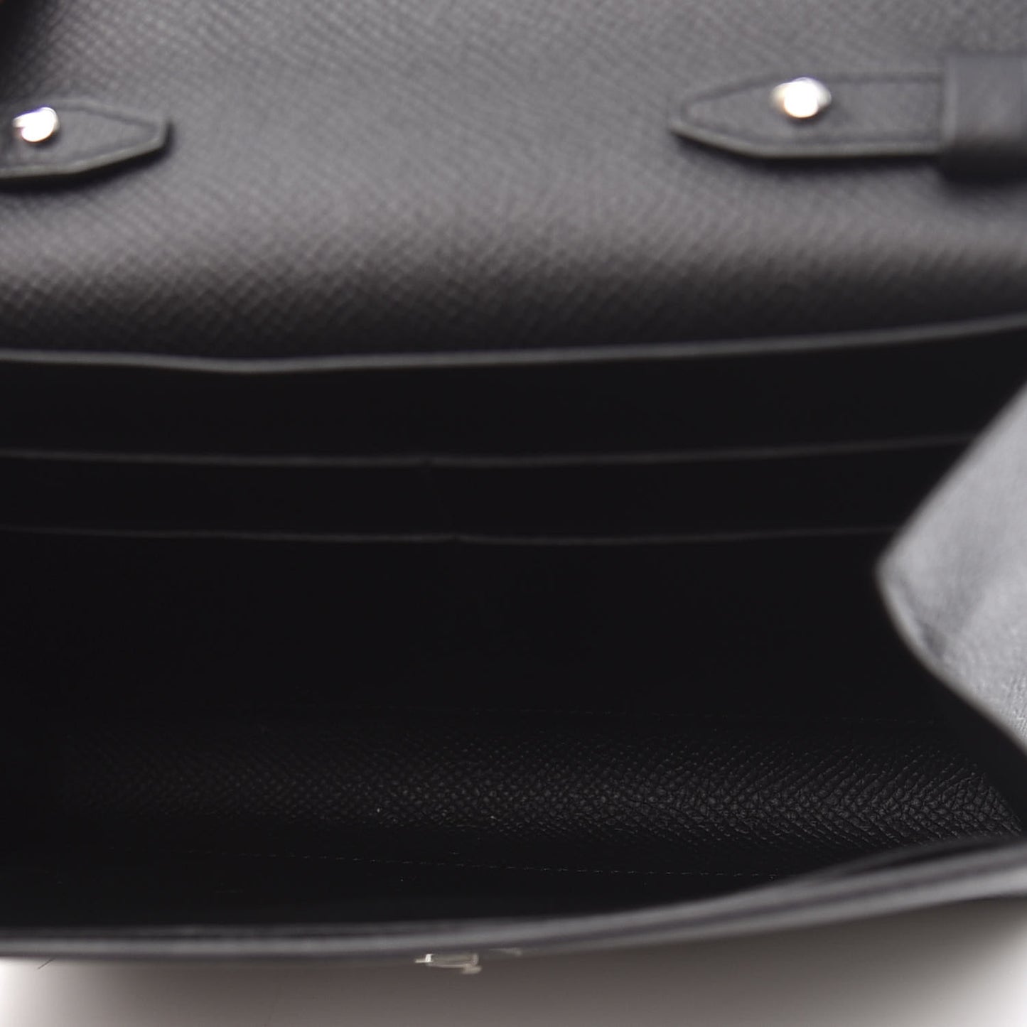 Epsom Clic 16 Wallet Black